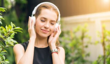 Exploring the Influence of Silent Subliminal Audios on Emotional Well-Being: Research Findings